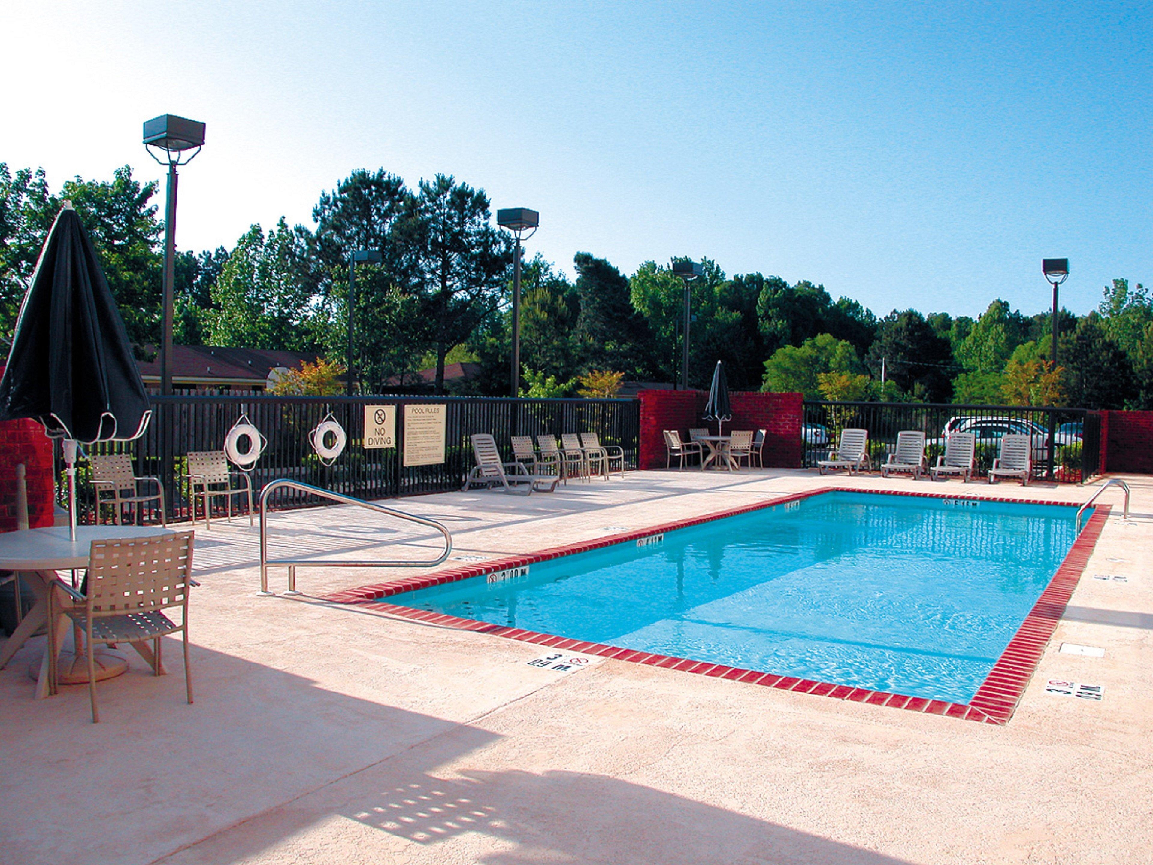 Holiday Inn Express & Suites Tupelo By Ihg Exterior foto