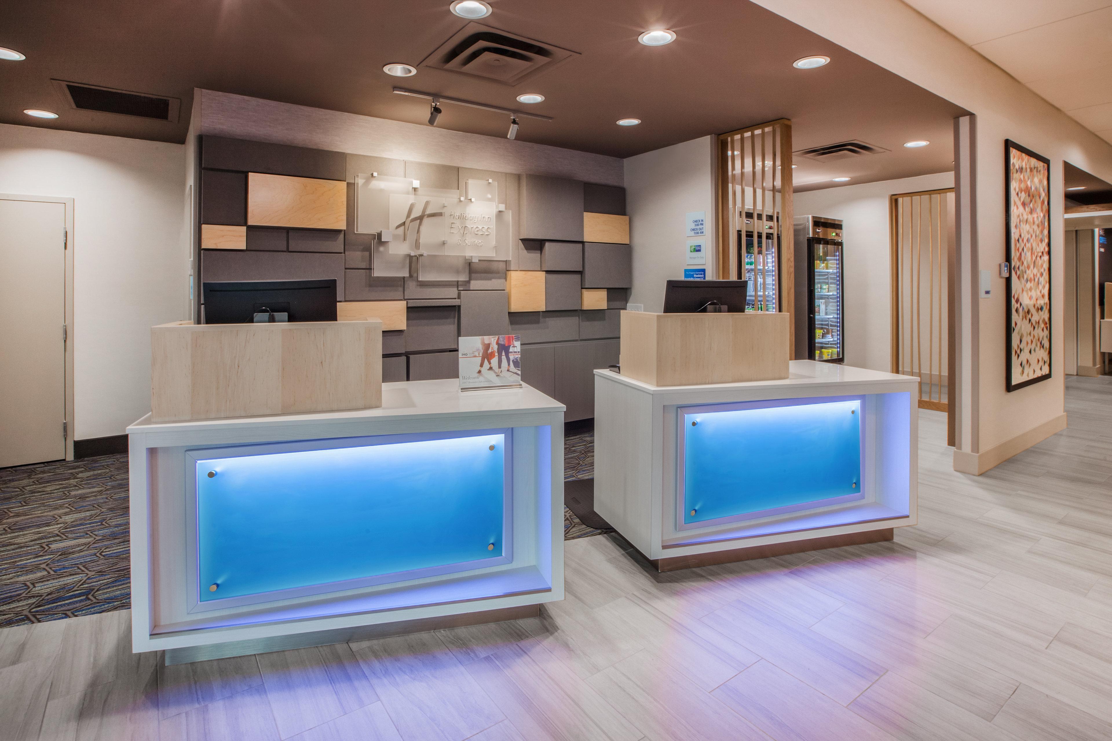 Holiday Inn Express & Suites Tupelo By Ihg Exterior foto