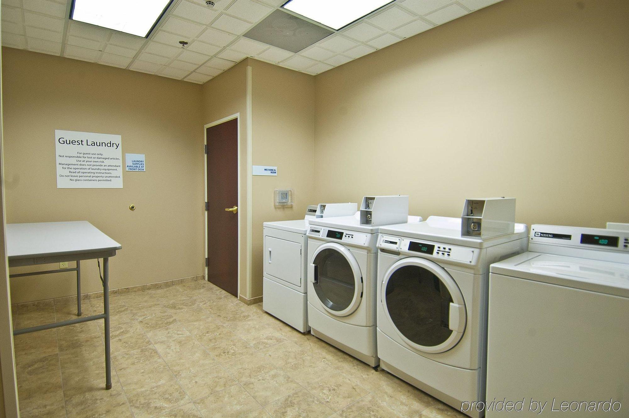 Holiday Inn Express & Suites Tupelo By Ihg Einrichtungen foto
