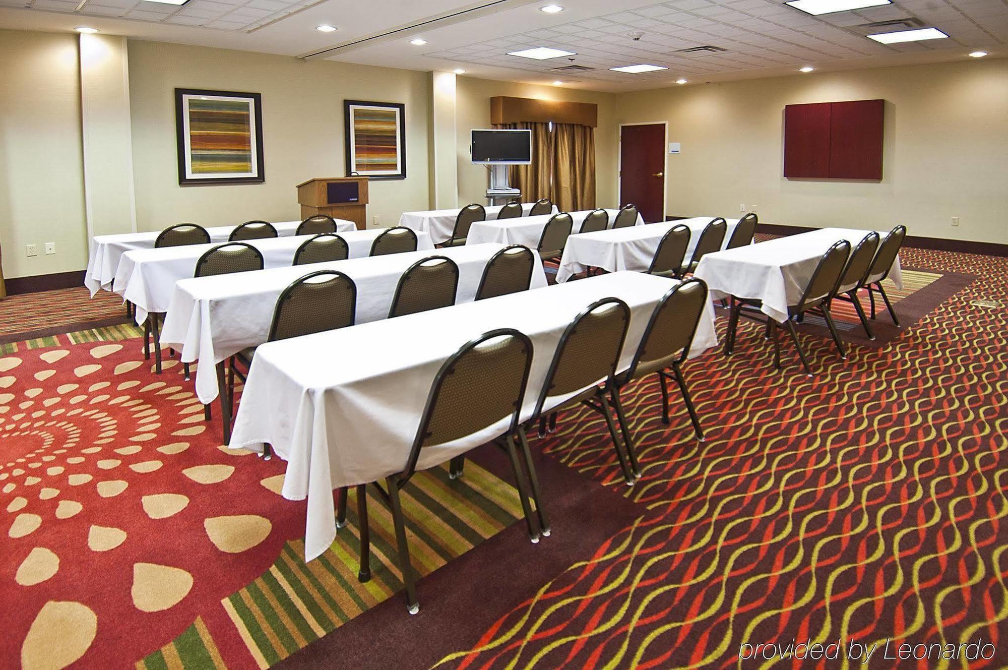 Holiday Inn Express & Suites Tupelo By Ihg Einrichtungen foto